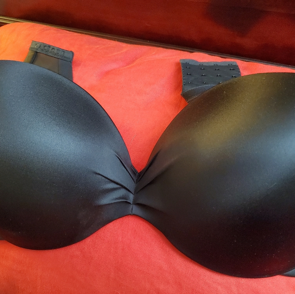 New 50C Plunge Bra
